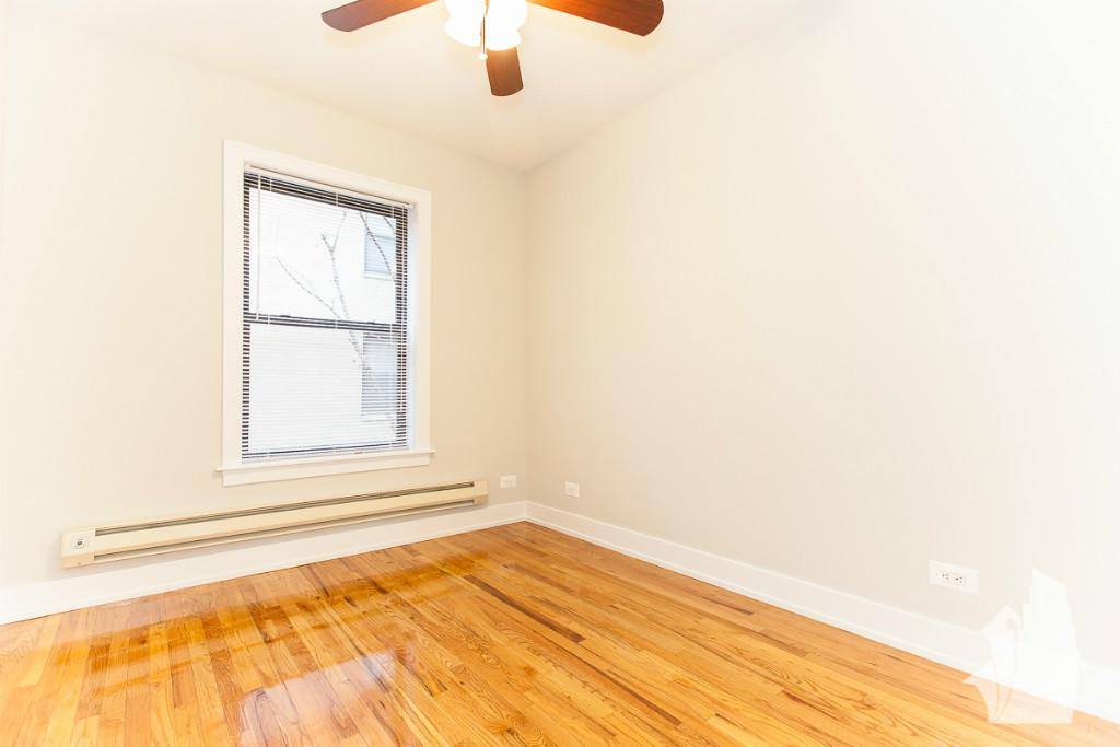 Apartment for rent at 623 W Melrose St #1M, Chicago, IL 60657