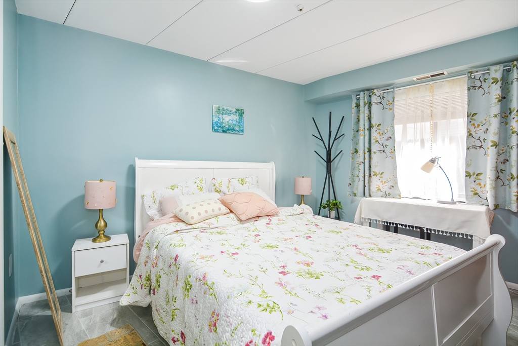 Condo for rent at 54 Concord Ave #102, Cambridge, MA 02138