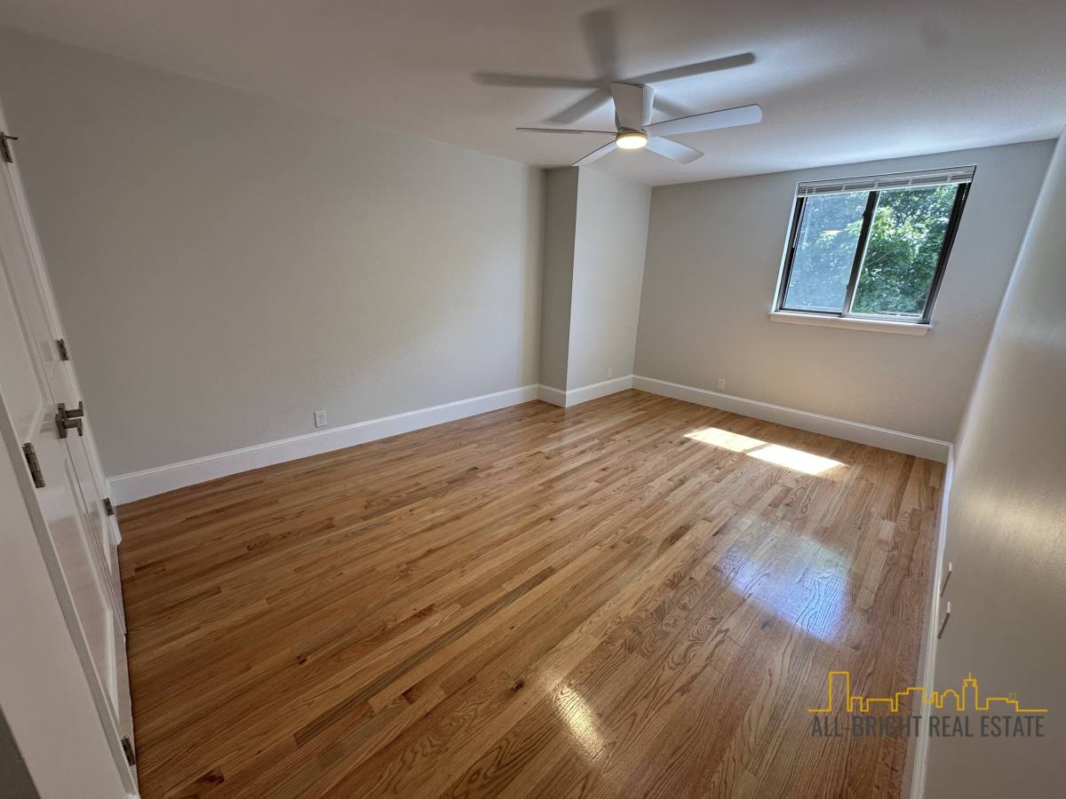 Apartment for rent at 94 Beaconsfield Rd #201, Brookline, MA 02445