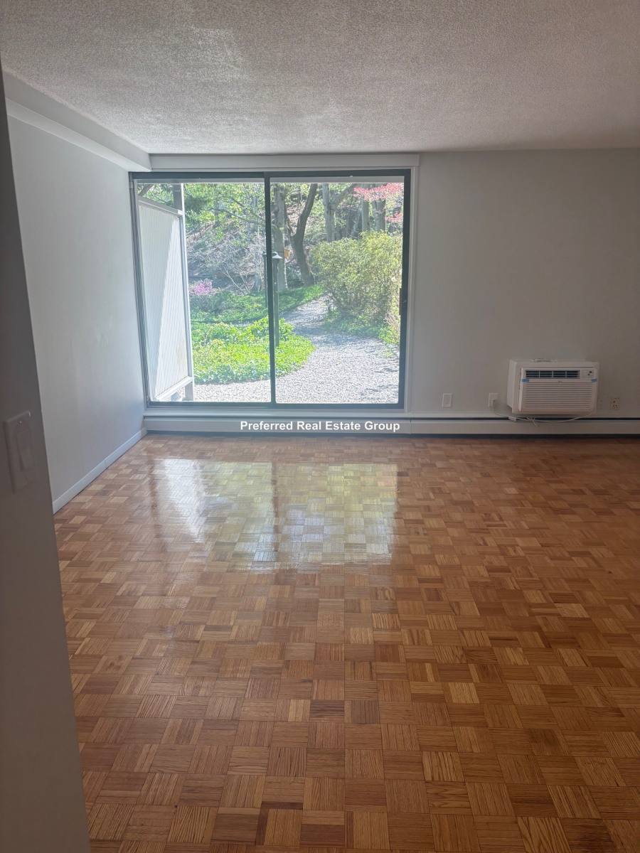 Apartment for rent at 340 Newton St #B, Chestnut Hill, MA 02467