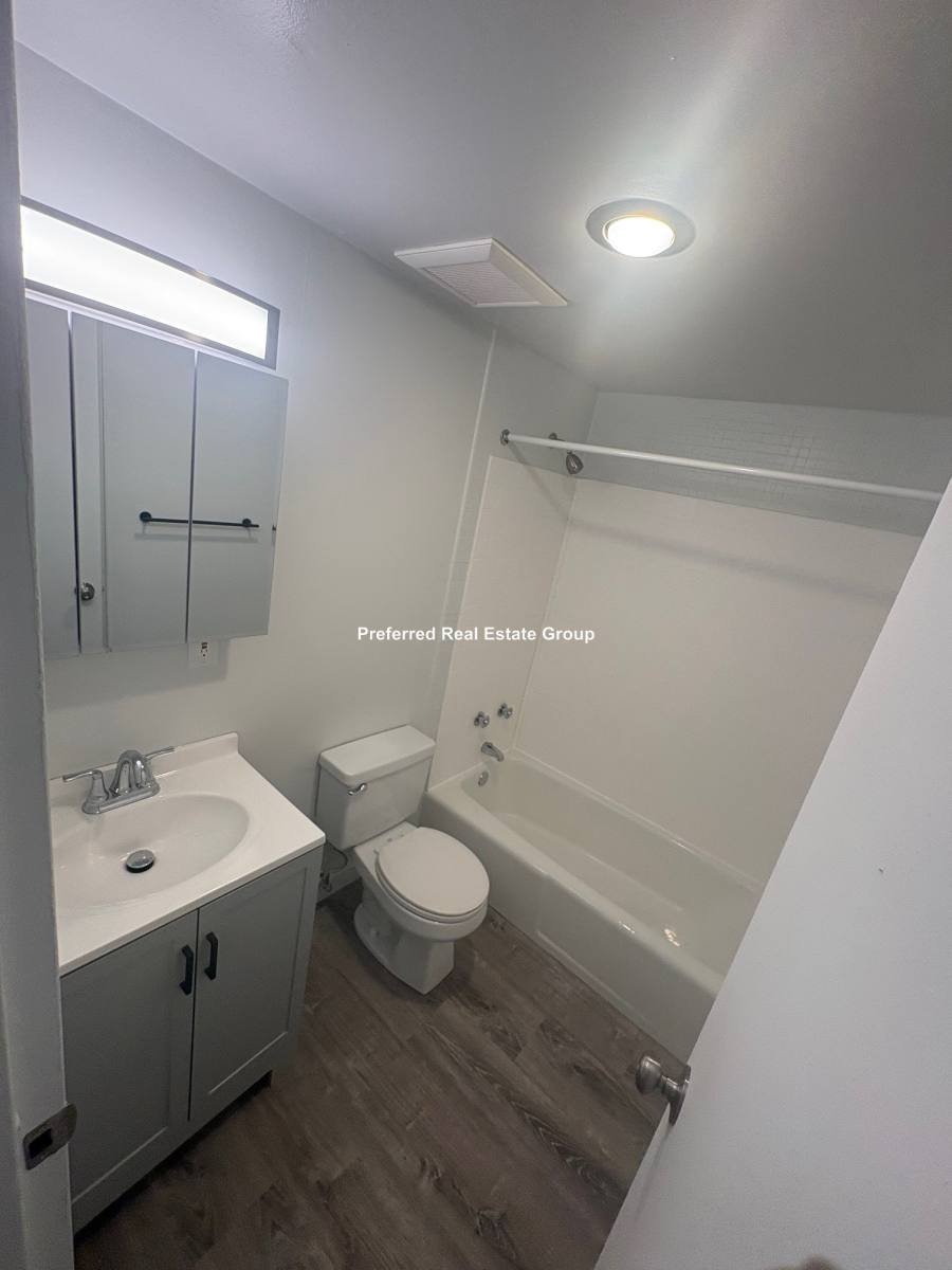 Apartment for rent at 340 Newton St #B, Chestnut Hill, MA 02467