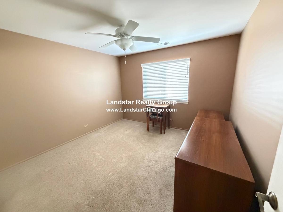 Condo for rent at 608 Berkley Court #W2, Schaumburg, IL 60194