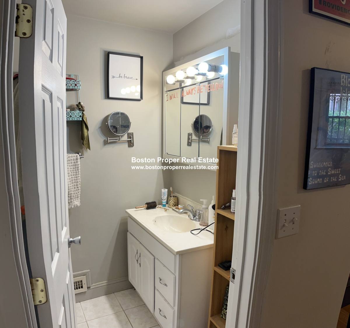 Apartment for rent at 191 Marlborough #7, Boston, MA 02116