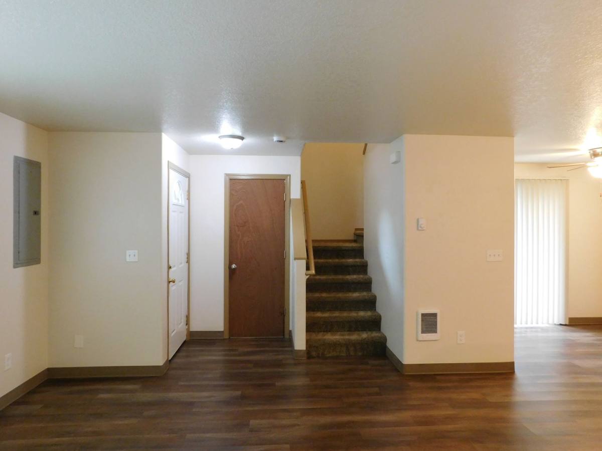 Apartment for rent at 636 Browning Ave S, Salem, OR 97302