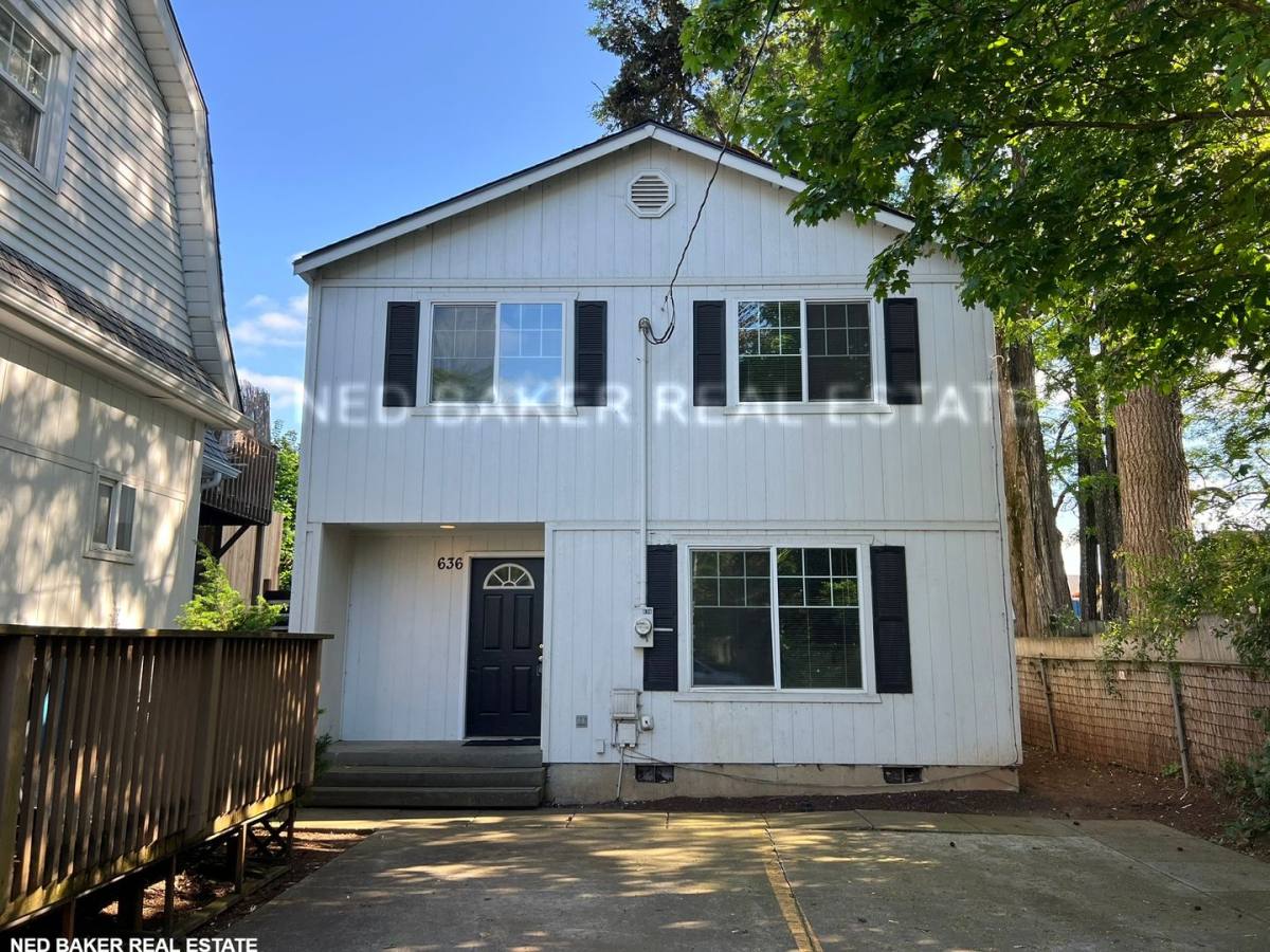 Apartment for rent at 636 Browning Ave S, Salem, OR 97302