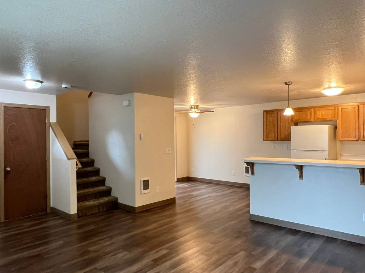 Apartment for rent at 636 Browning Ave S, Salem, OR 97302
