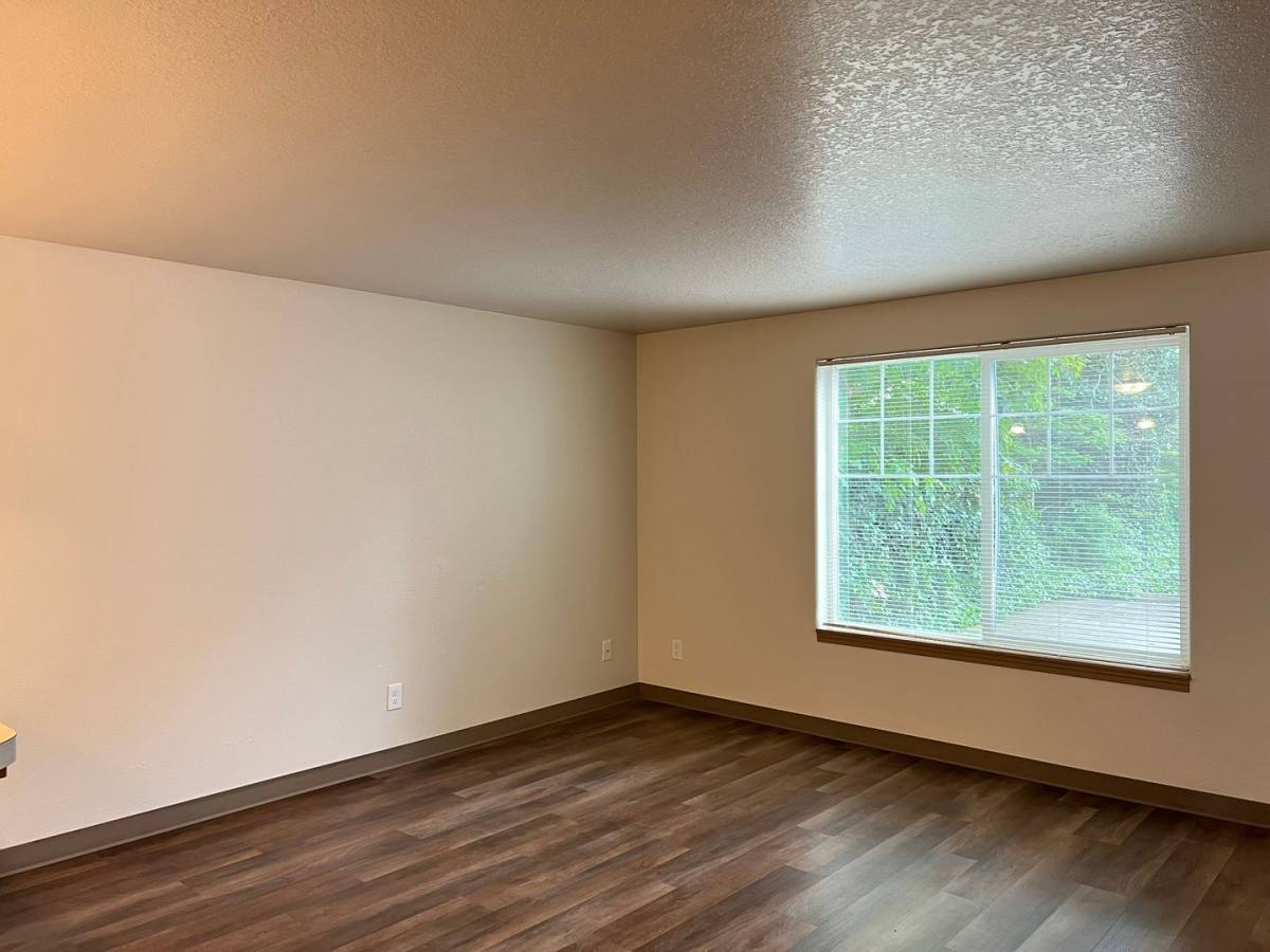 Apartment for rent at 636 Browning Ave S, Salem, OR 97302