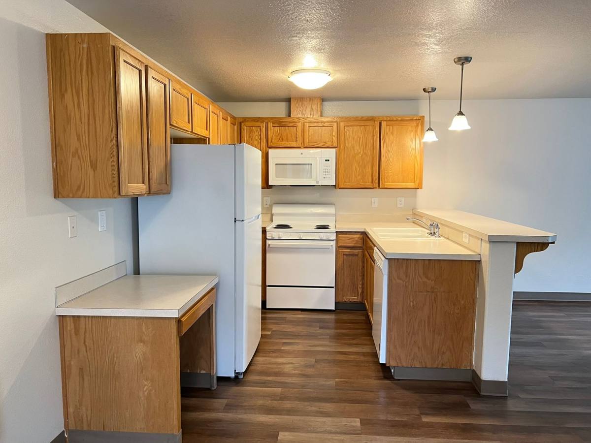 Apartment for rent at 636 Browning Ave S, Salem, OR 97302