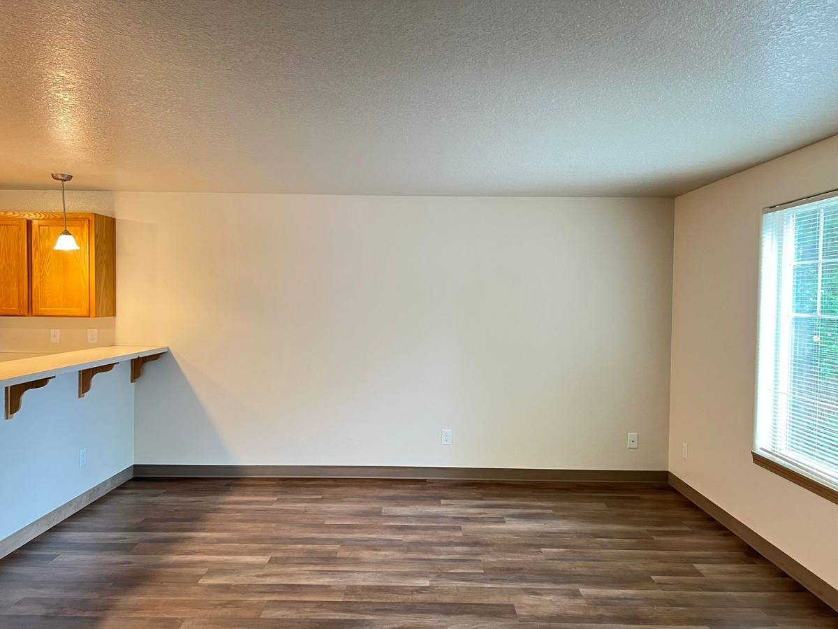 Apartment for rent at 636 Browning Ave S, Salem, OR 97302