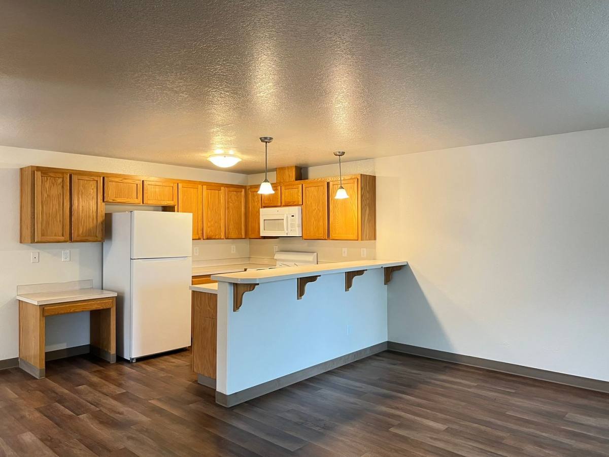 Apartment for rent at 636 Browning Ave S, Salem, OR 97302
