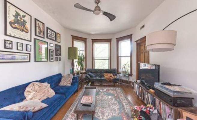 Apartment for rent at 1227 Rockwell #2, Chicago, IL 60622