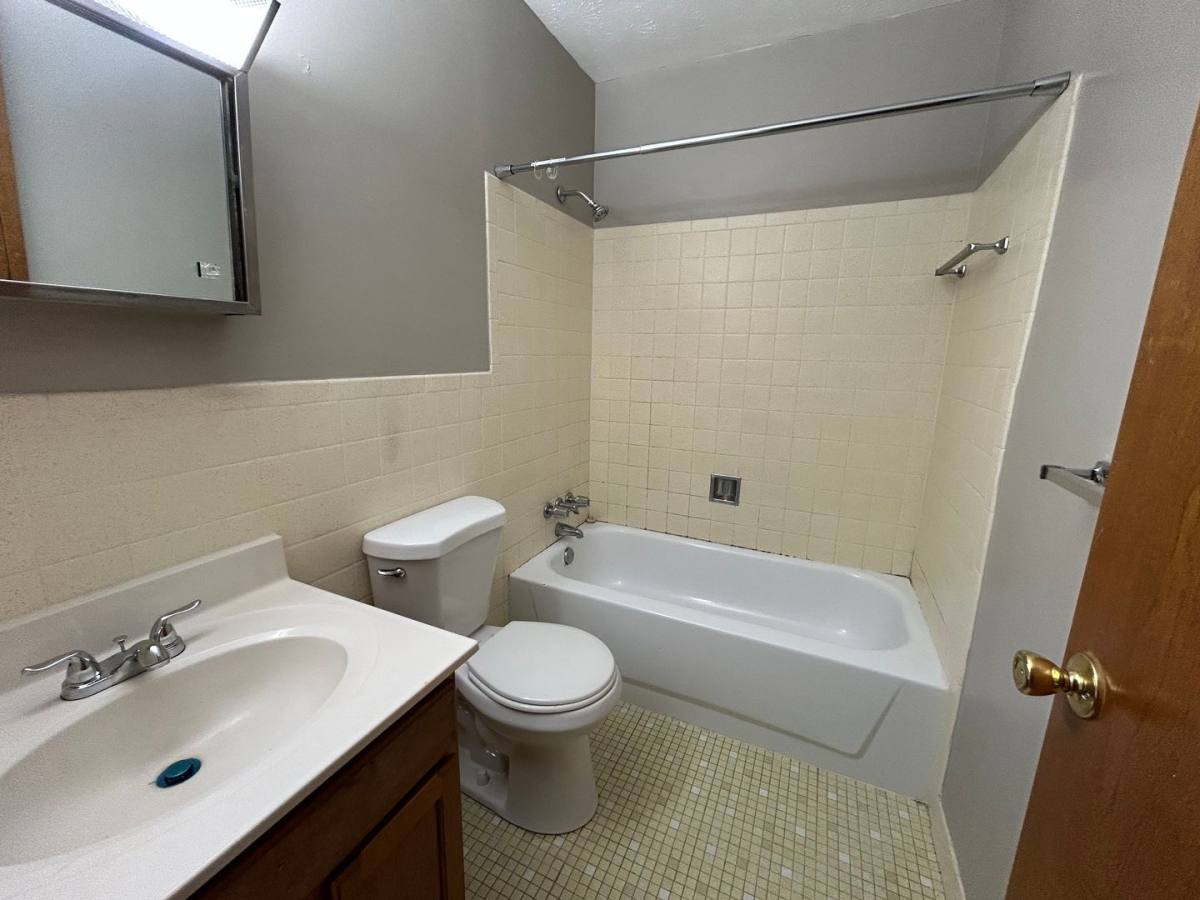 Apartment for rent at 3006 Montana Ave, Cincinnati, OH 45211