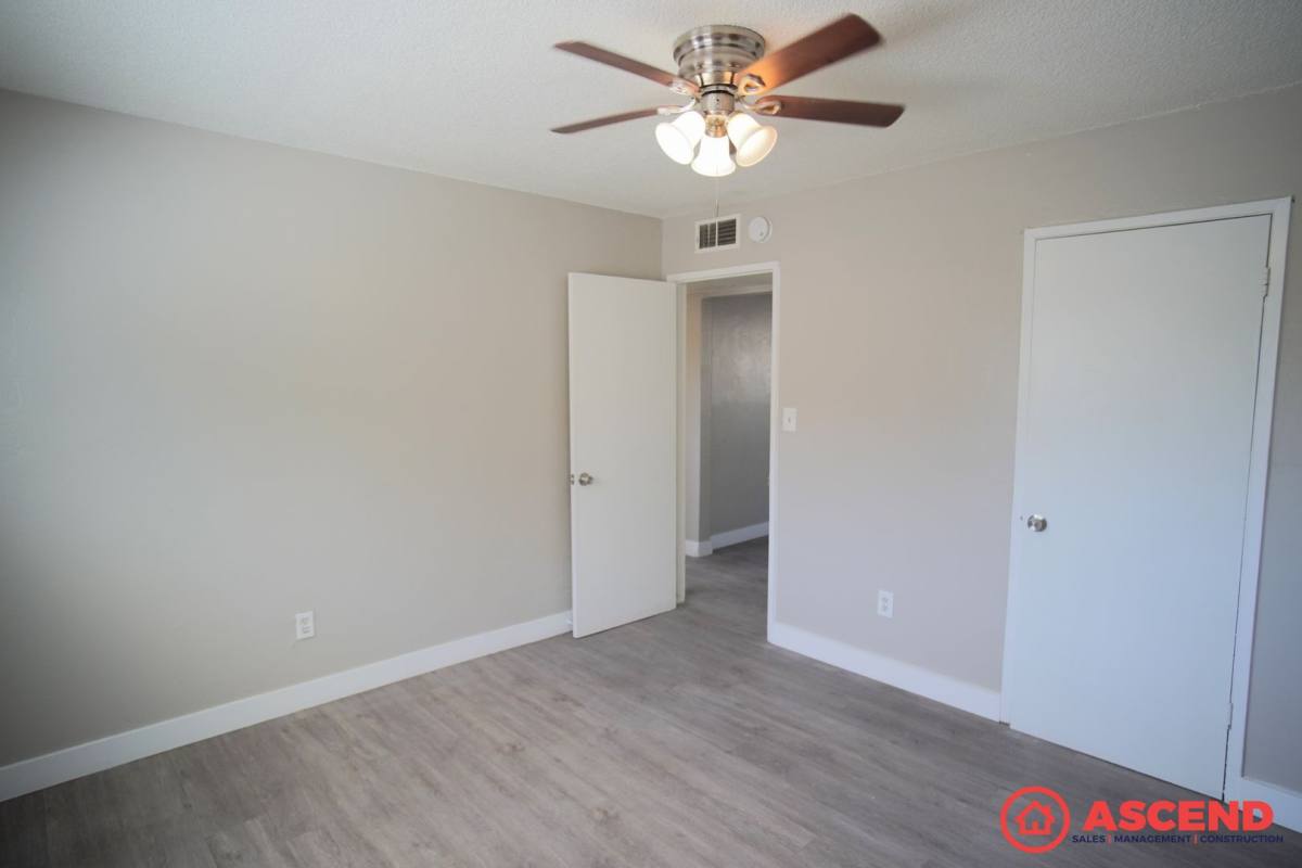 Apartment for rent at 117 Woodrow Ave, Bakersfield, CA 93308
