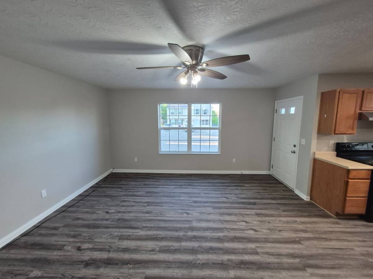 Apartment for rent at 120-122 Old Stephenson Mill Rd, Walton, KY 41094