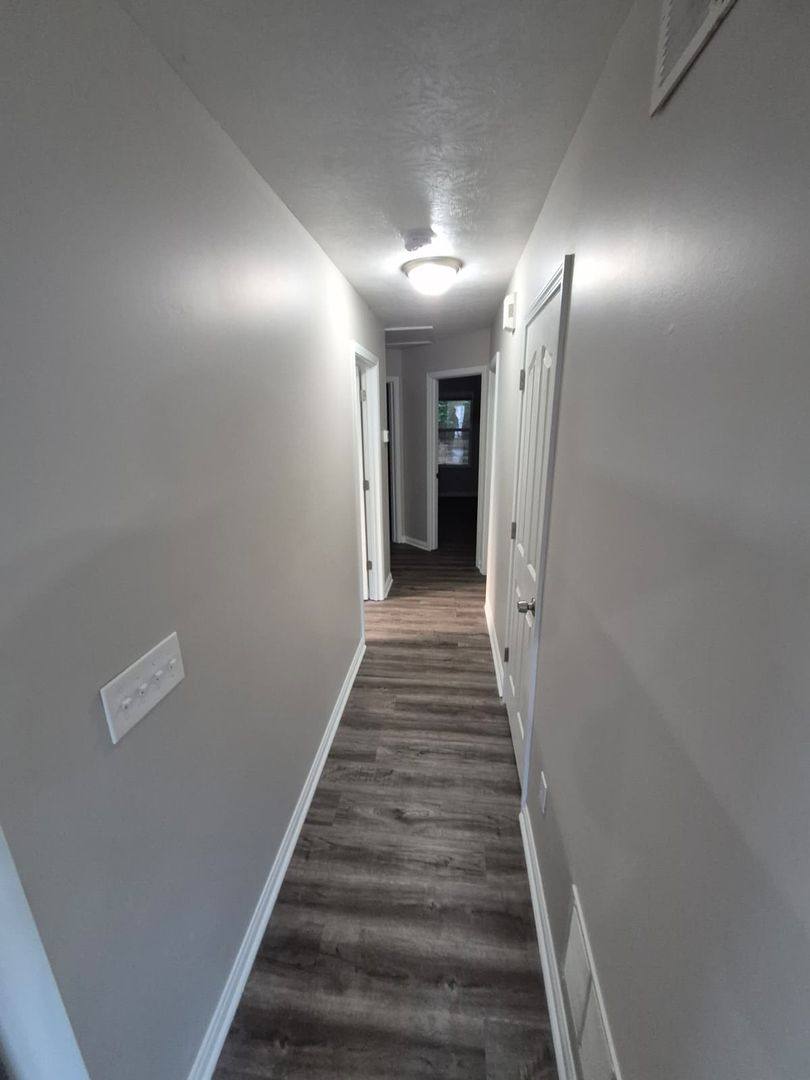 Apartment for rent at 120-122 Old Stephenson Mill Rd, Walton, KY 41094