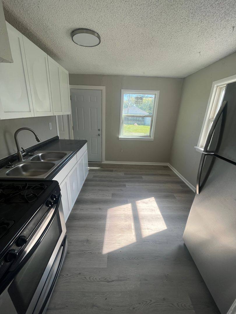 House for rent at 1240 S 74th E Ave, Tulsa, OK 74112