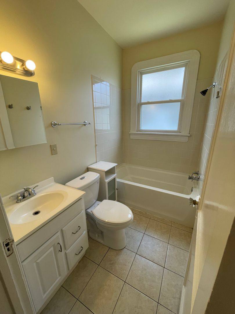 Apartment for rent at 4001-4003 Iberville St, New Orleans, LA 70119