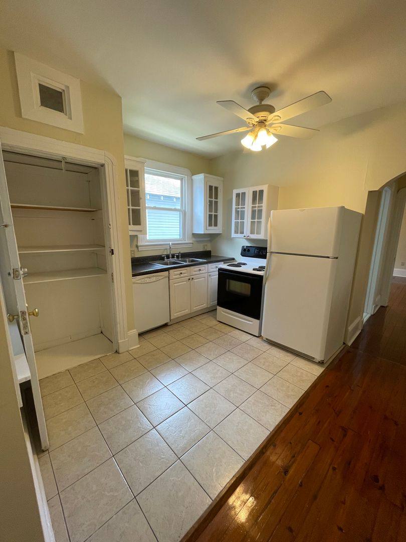 Apartment for rent at 4001-4003 Iberville St, New Orleans, LA 70119