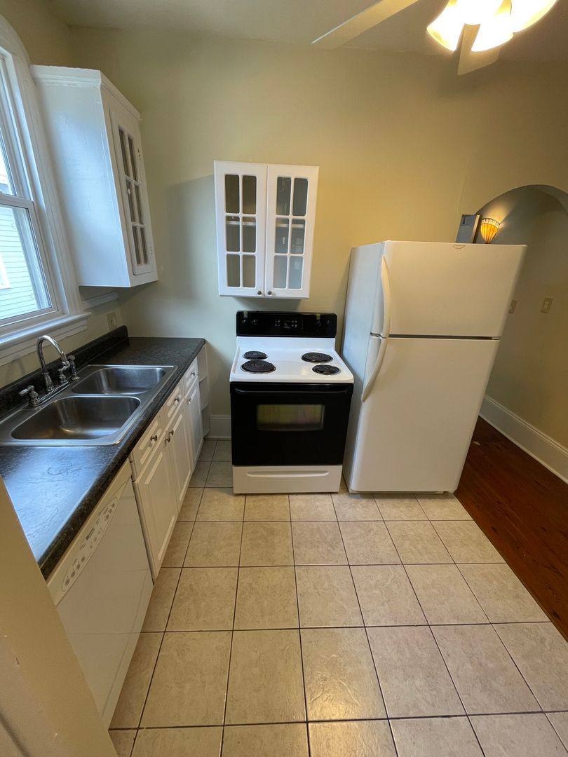 Apartment for rent at 4001-4003 Iberville St, New Orleans, LA 70119