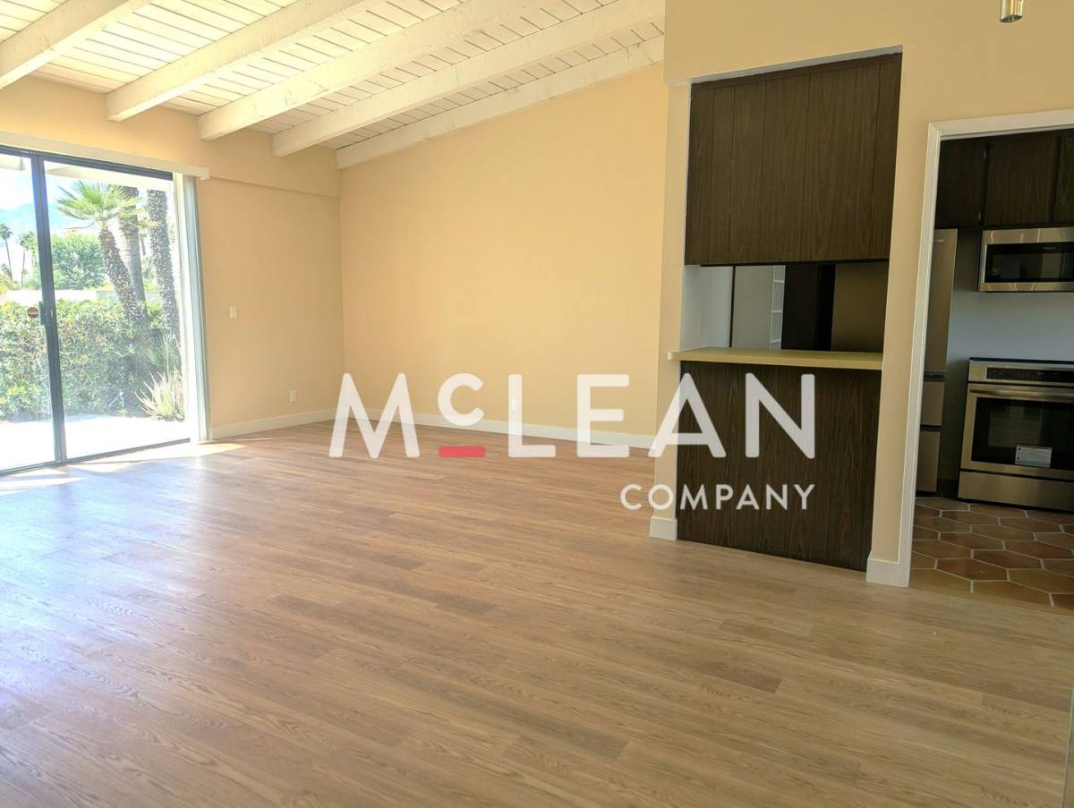 House for rent at 837 Calle De Pinos, Palm Springs, CA 92262
