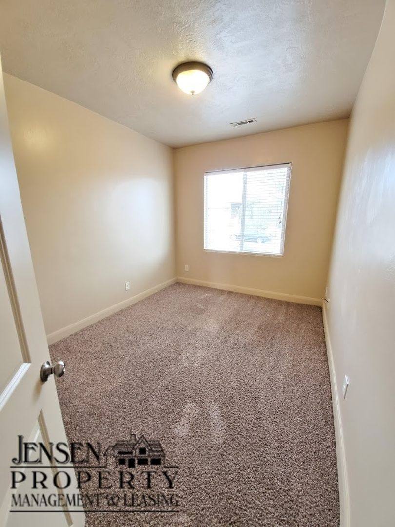 House for rent at 259 N 2940 E, Saint George, UT 84790