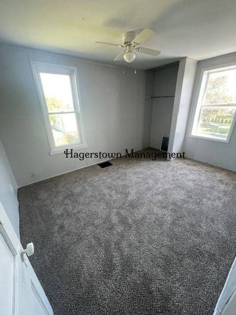 Apartment for rent at 617-619 Mulberry, Hagerstown, MD 21740