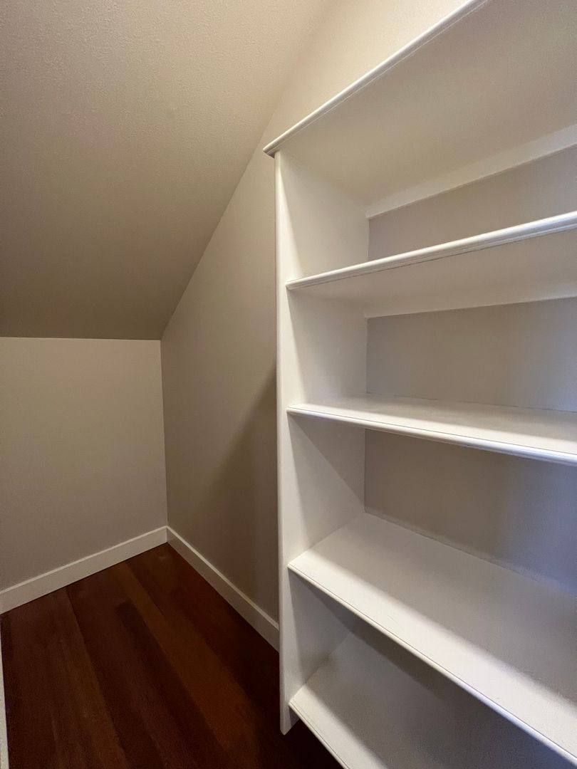 House for rent at 926 Robin Hood Ave, Eugene, OR 97401