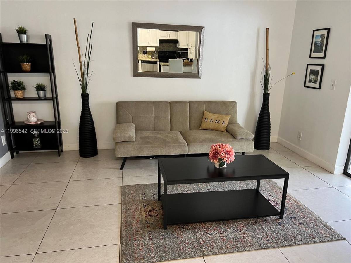House for rent at 418 SE 4th St, Dania, FL 33004