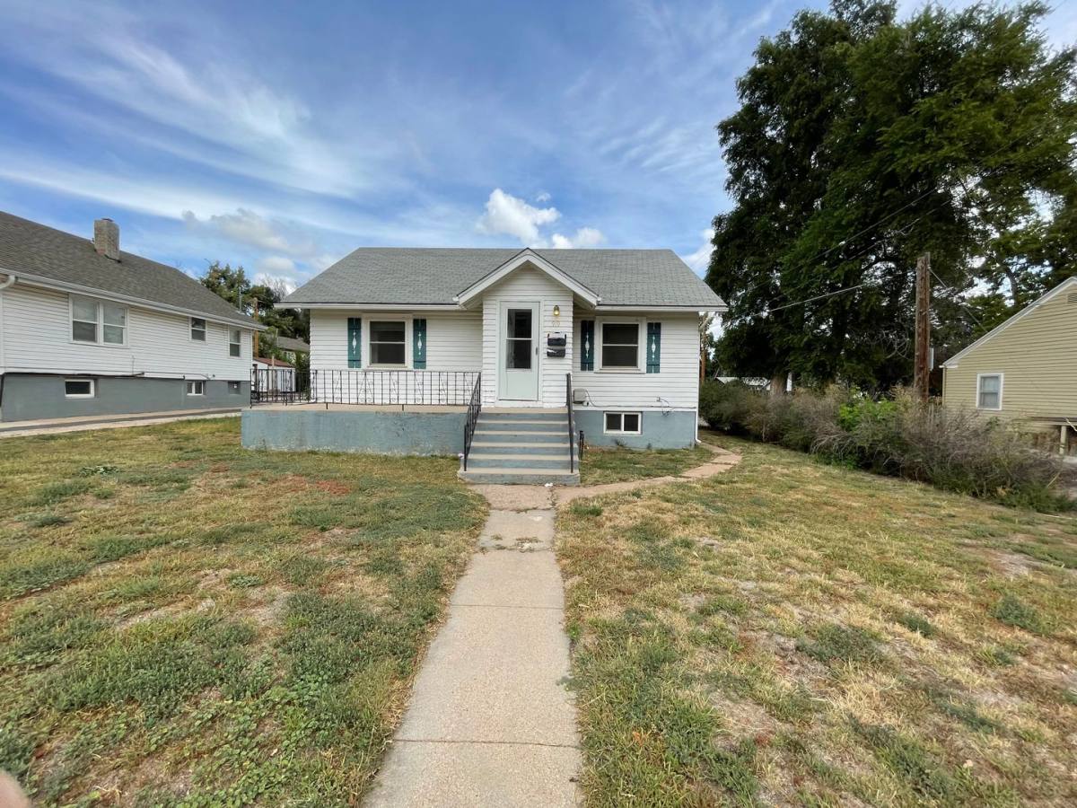 Apartment for rent at 919 23rd St, Greeley, CO 80631
