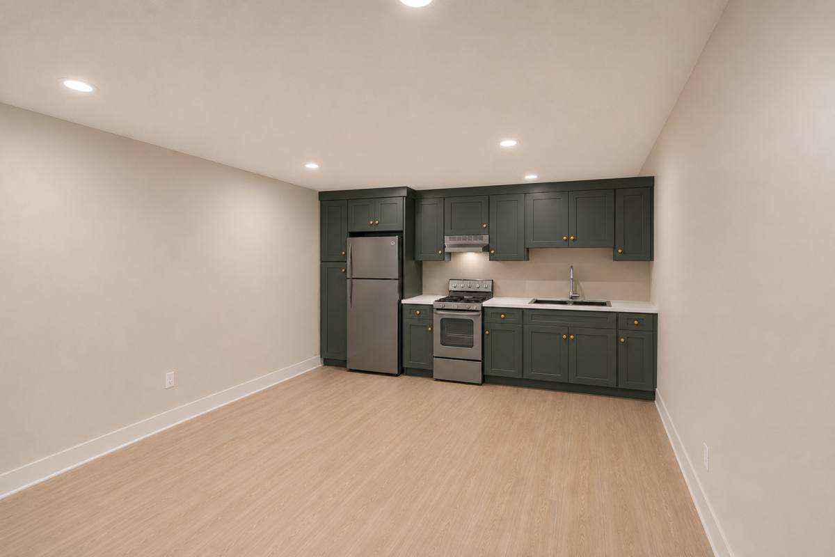Apartment for rent at 551 Elm St, Martin, TN 38237