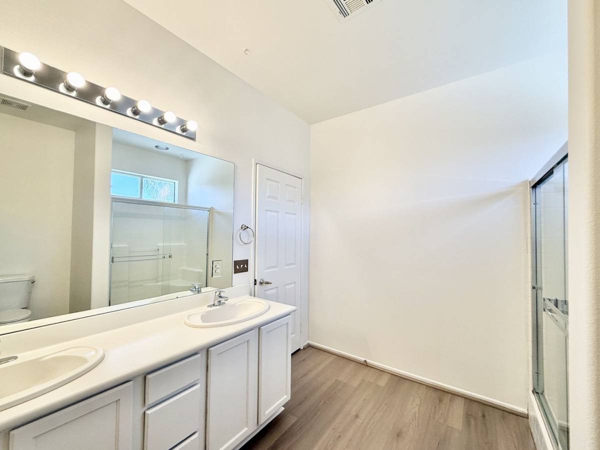 House for rent at 43615 Roebelenii Way, Indio, CA 92201