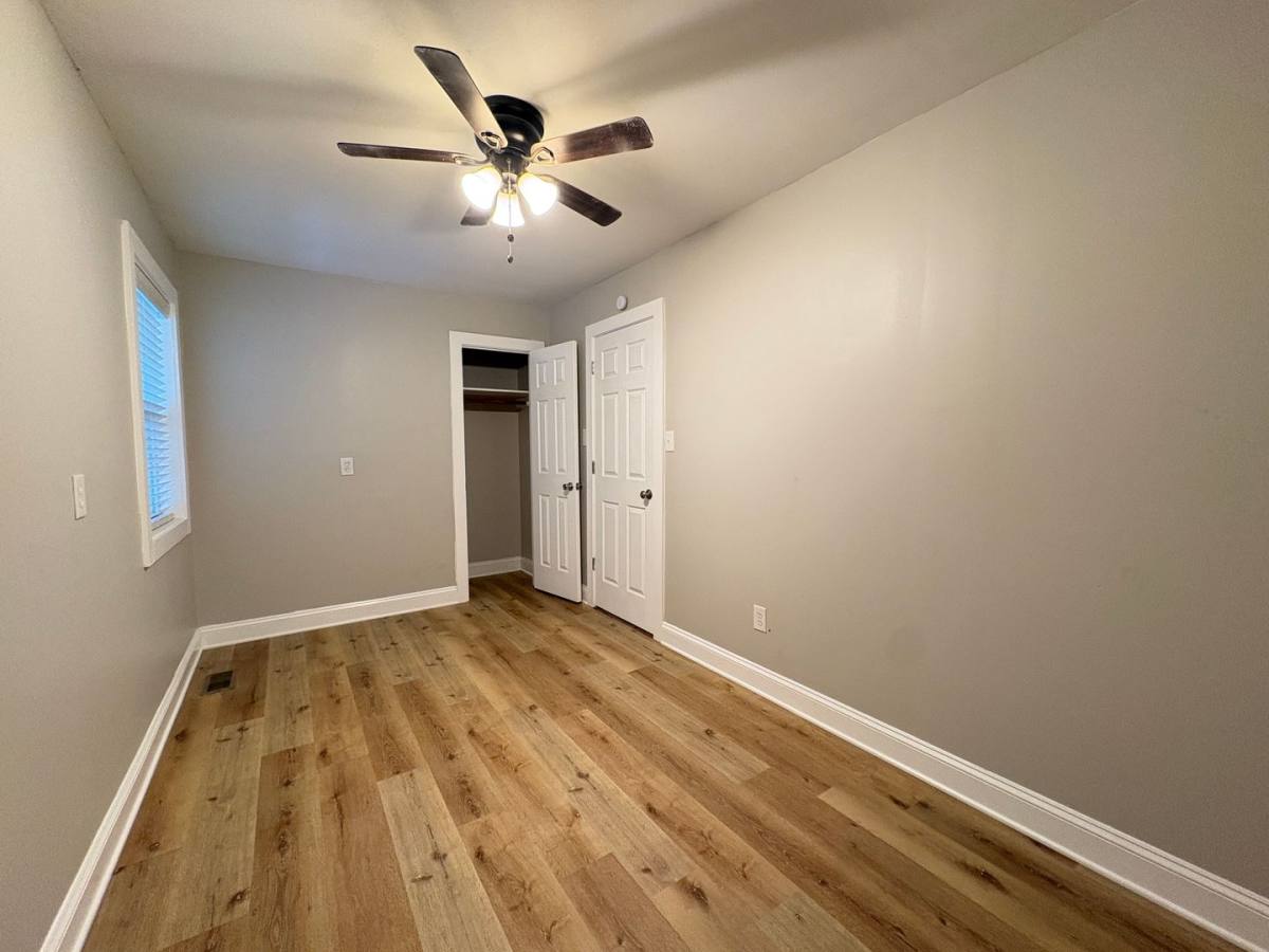 House for rent at 1112 Stephens St, Greensboro, NC 27406