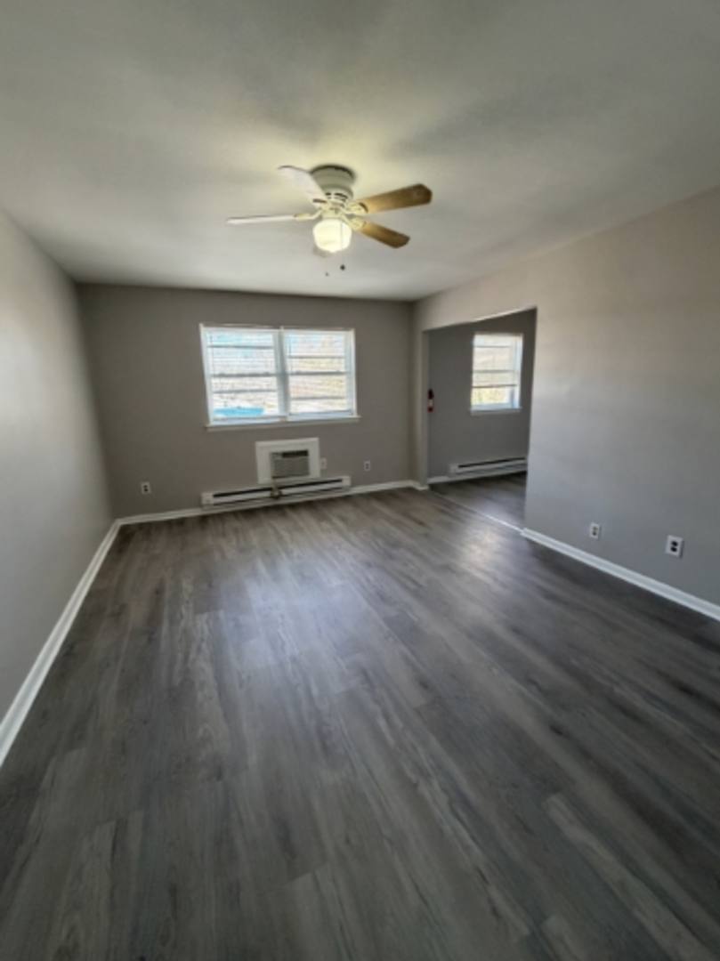 Apartment for rent at 105 Lincoln Ave, Ridley Park, PA 19078