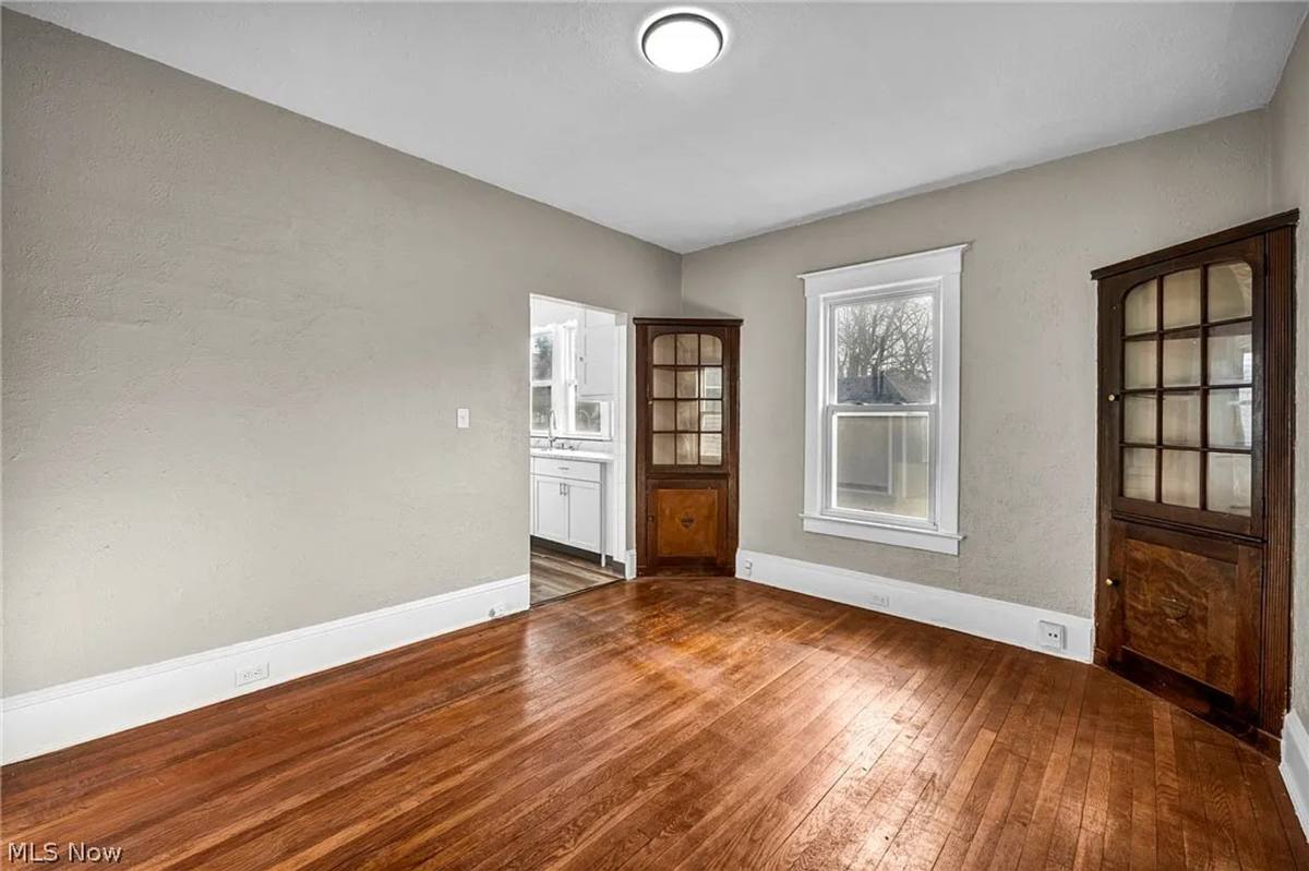 House for rent at 5614 Drake Ave, Cleveland, OH 44127