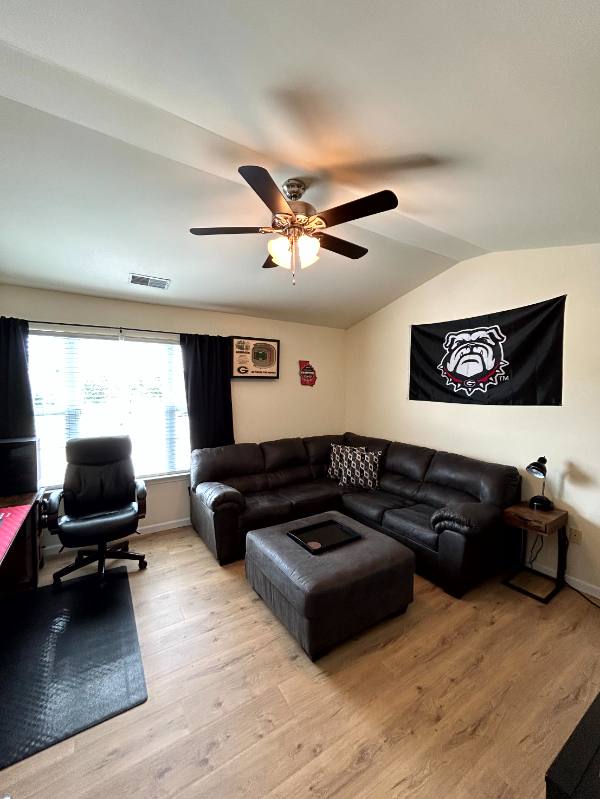 Townhouse for rent at 122 Sonata Circle, Pooler, GA 31322
