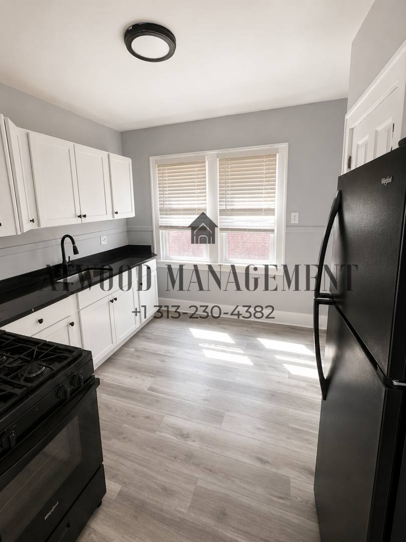 Apartment for rent at 12476-78 Mendota St, Detroit, MI 48204