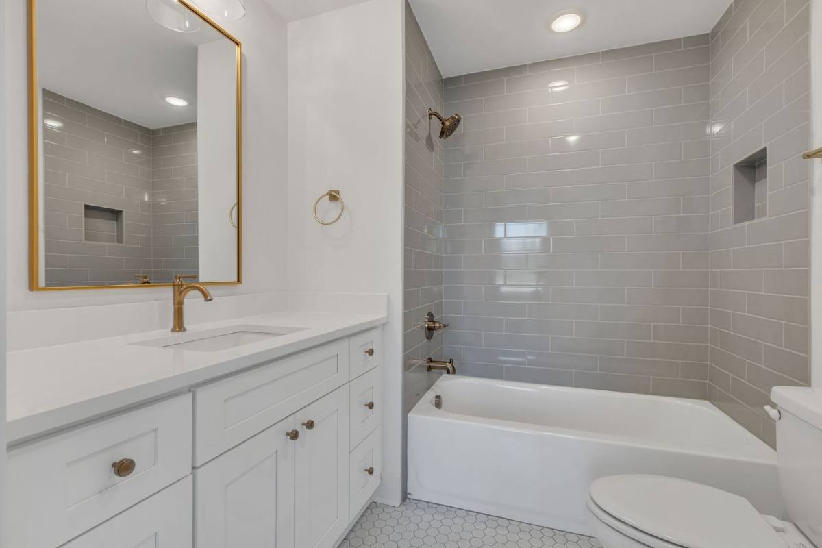 Townhouse for rent at 2019 Maple View Lane, Nashville, TN 37207