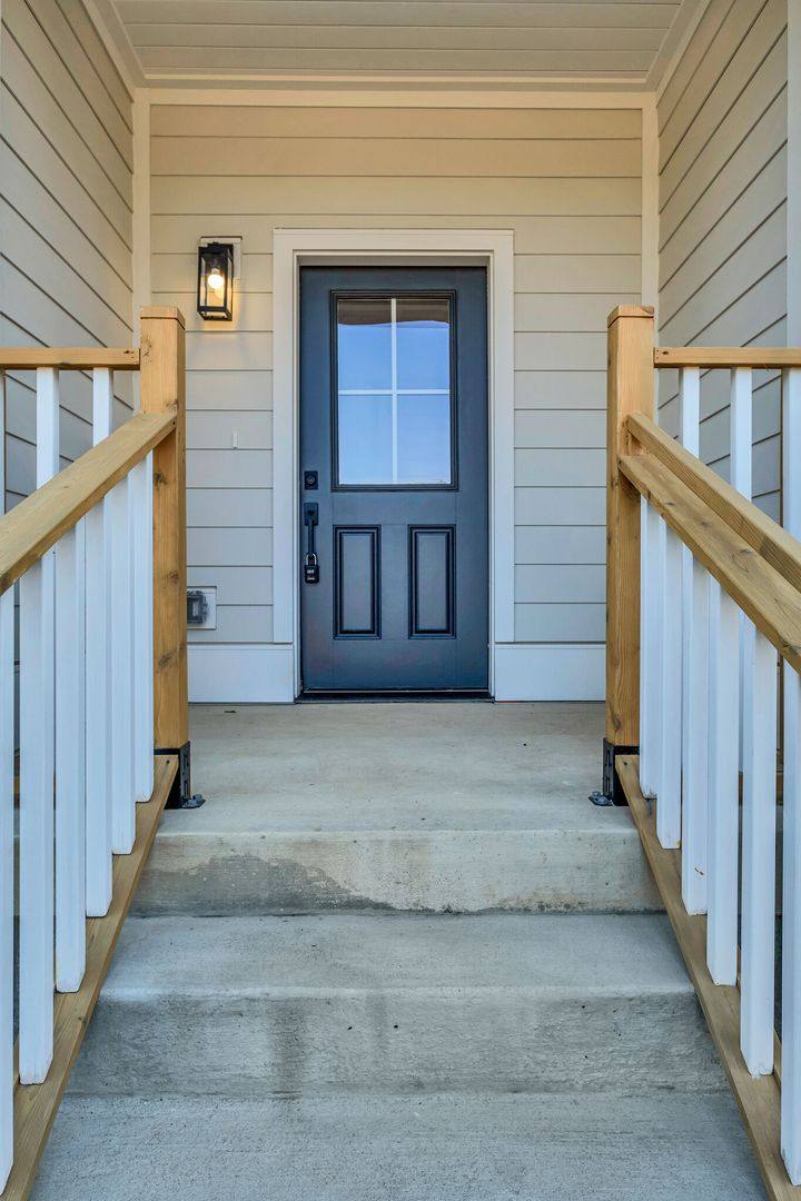 Townhouse for rent at 2019 Maple View Lane, Nashville, TN 37207