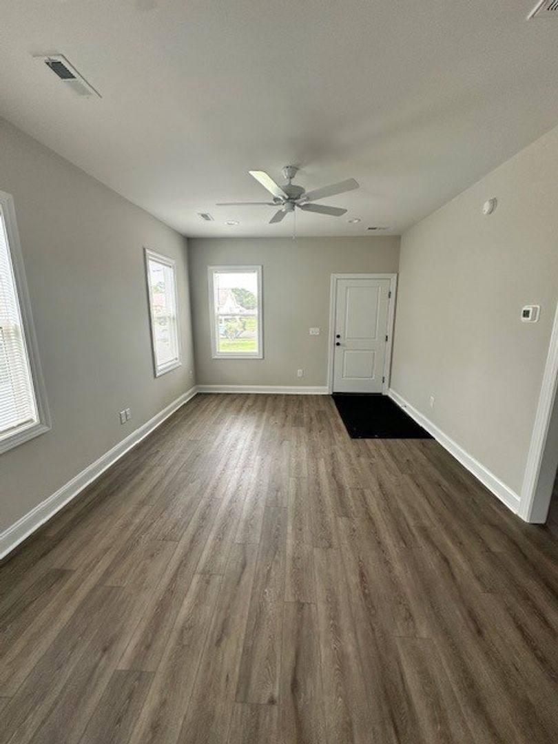 House for rent at 1912 Oak St, Wilmington, NC 28401