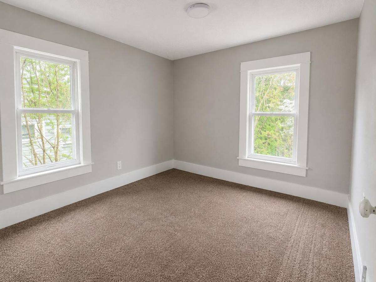 House for rent at 720 Florida Ave, Akron, OH 44314
