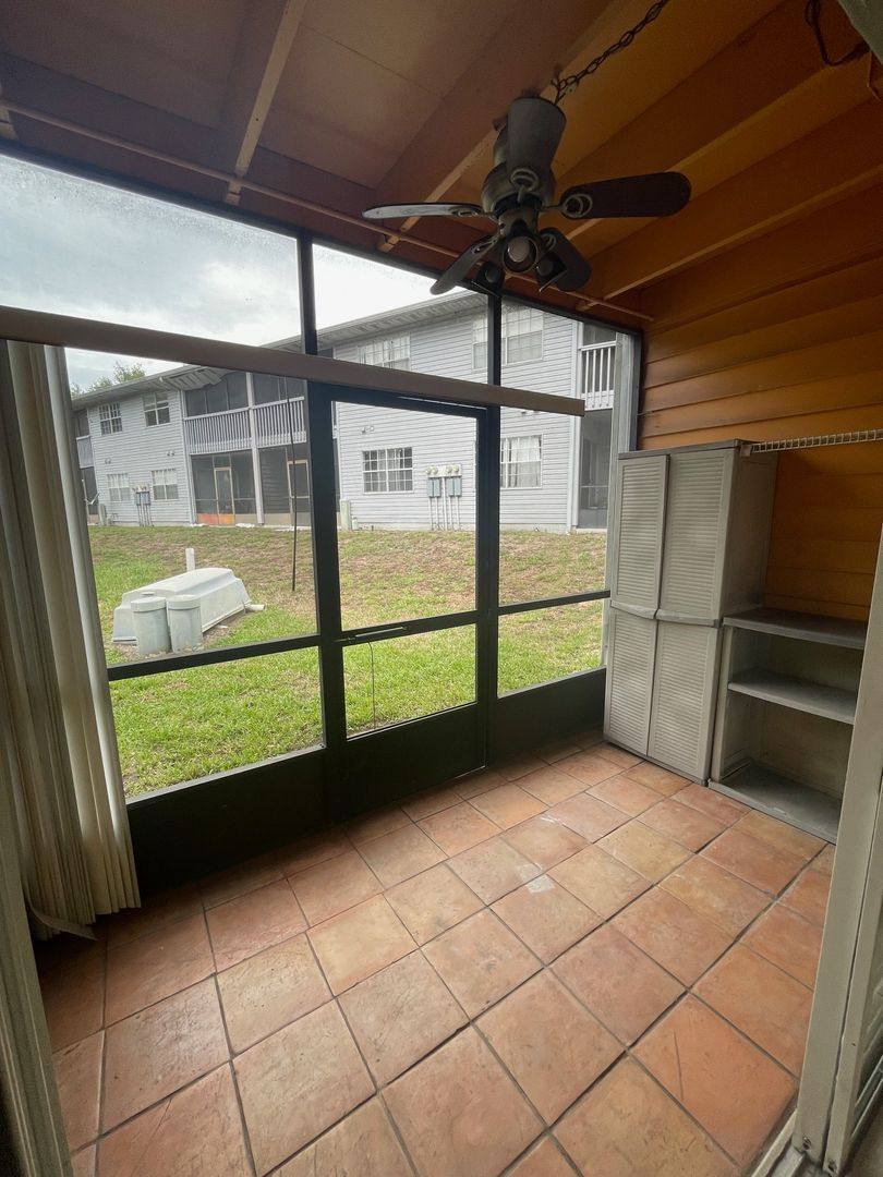 House for rent at 313 Dirksen Dr, Debary, FL 32713
