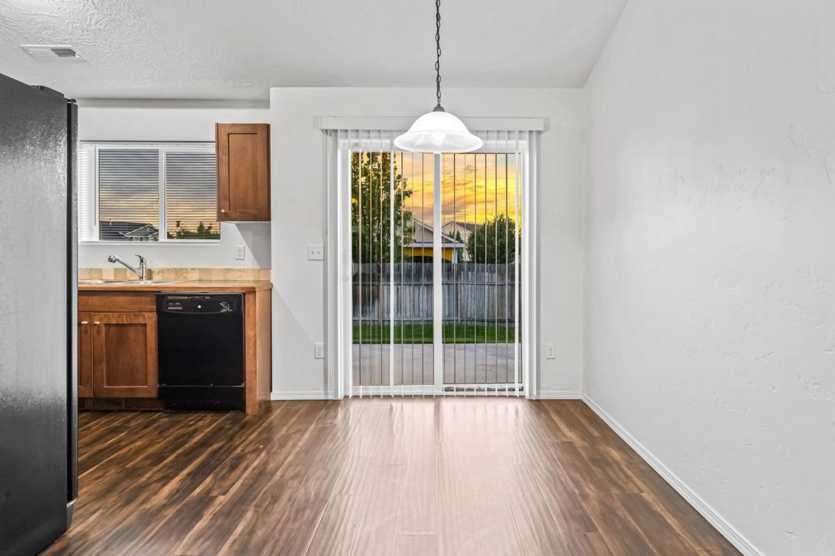 House for rent at 19373 Hodson Creek Ave, Caldwell, ID 83605