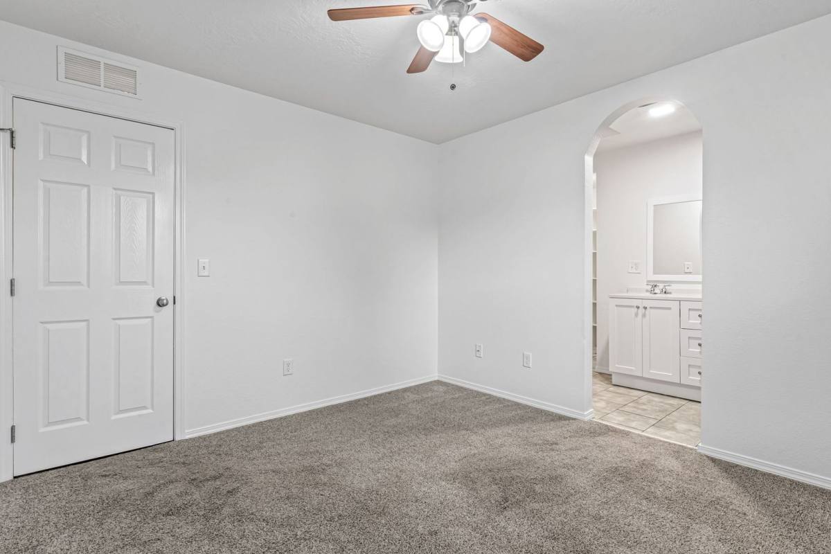 House for rent at 19373 Hodson Creek Ave, Caldwell, ID 83605