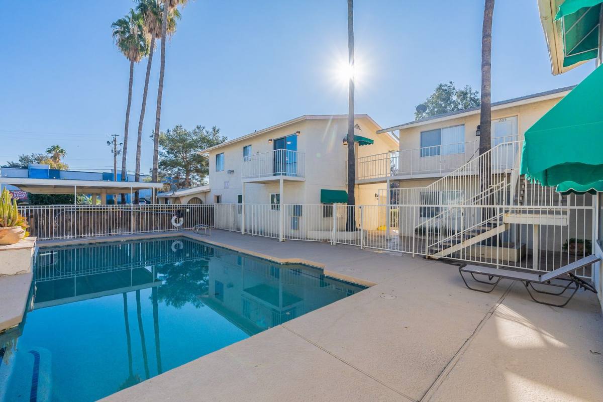 Apartment for rent at 16816 N 29th St, Phoenix, AZ 85032
