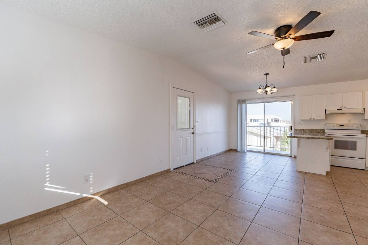Apartment for rent at 16816 N 29th St, Phoenix, AZ 85032