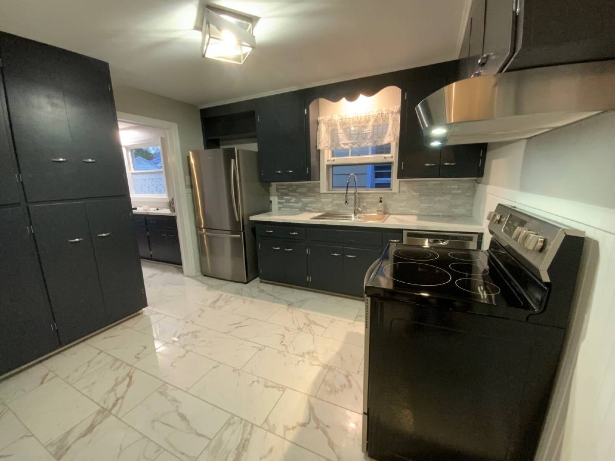 House for rent at 1345 Roselle Ave, Niagara Falls, NY 14305