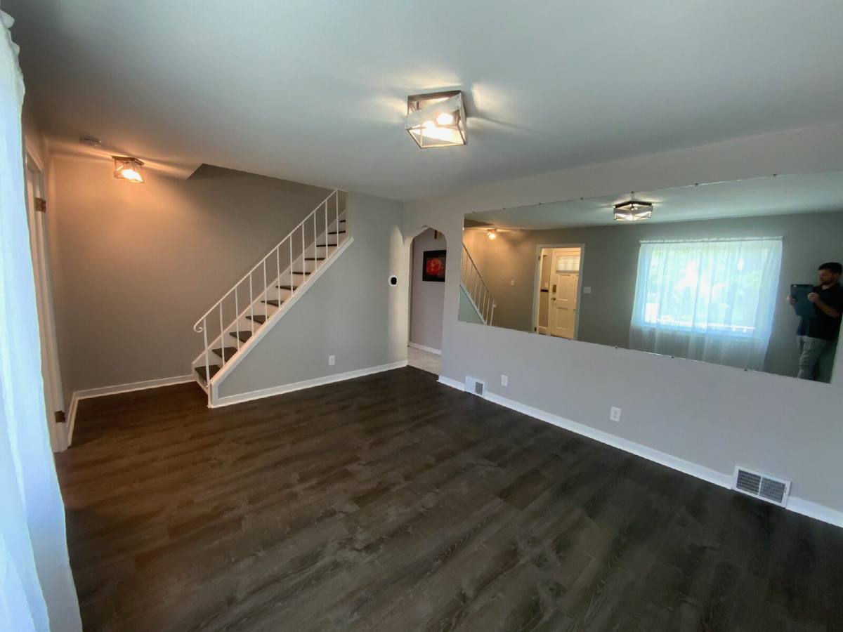 House for rent at 1345 Roselle Ave, Niagara Falls, NY 14305