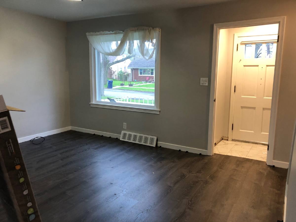 House for rent at 1345 Roselle Ave, Niagara Falls, NY 14305