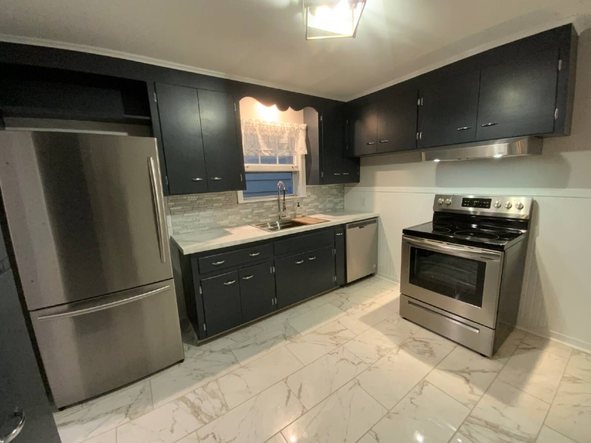 House for rent at 1345 Roselle Ave, Niagara Falls, NY 14305