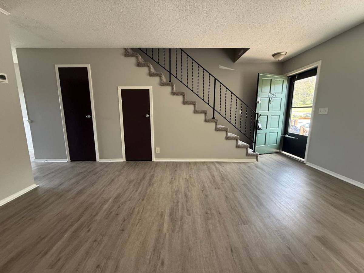 Townhouse for rent at 1029 Harold Dr, Nashville, TN 37217